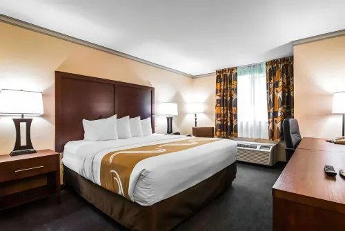 Quality Inn Cortland - University Area Hoteles en Cortland West