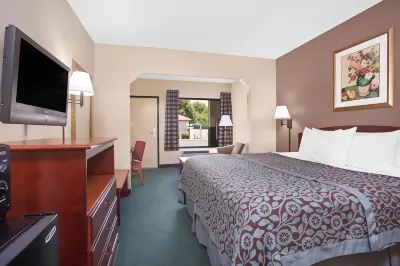 Days Inn by Wyndham Dublin GA Các khách sạn ở Dublin