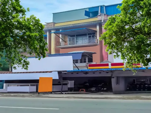 Hotel O Kos Rumah Mirah Syariah Hotels in Binjai