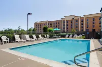 Wingate by Wyndham Vineland/Millville - Pools