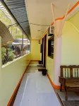 Alona J & J Tourist Inn