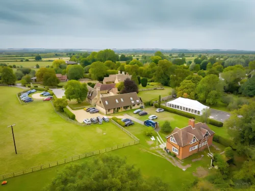 Charney Manor Hôtels à : Vale of White Horse District