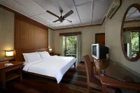 Redang Island Resort Hotel di Pulau Redang