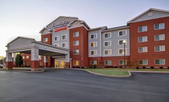 Fairfield Inn & Suites Saratoga Malta