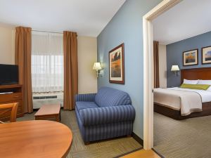 Candlewood Suites 維克斯堡