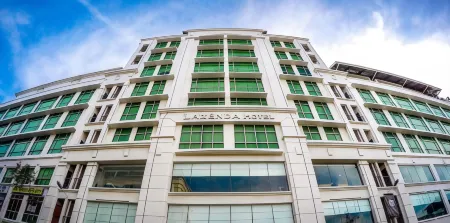 Lazenda Hotel Отели рядом с достопримечательностью «Chimney»