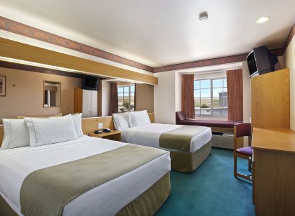 Microtel Inn & Suites by Wyndham Albuquerque West