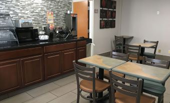 Microtel Inn & Suites by Wyndham Murfreesboro