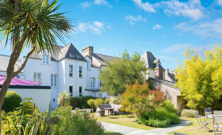 Hôtel les Ormes the Originals Relais - Housity