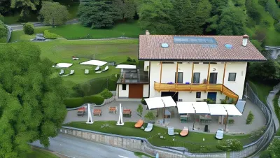 Agriturismo Deviscio Hotel dekat Borgo di Arnosto