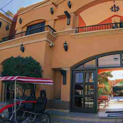 Hacienda Suites Loreto Hotel Exterior