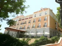 Gran Hotel Aqualange - Balneario de Alange Hôtels à : Alange