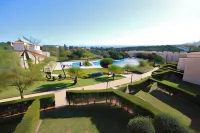 Pinheiros da Balaia Villas