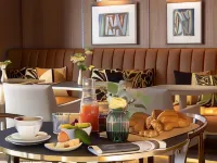 L-Avenue Hotels near Brussels Golf Club