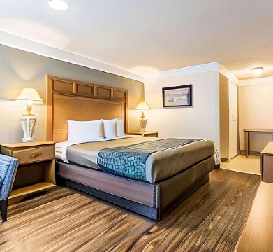 Econo Lodge - Gastonia