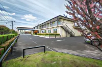 Ibis Styles Albany - parking