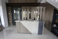 Apartemen Riverdale Cikarang by Alfa Rooms Hotels in Bekasi Regency