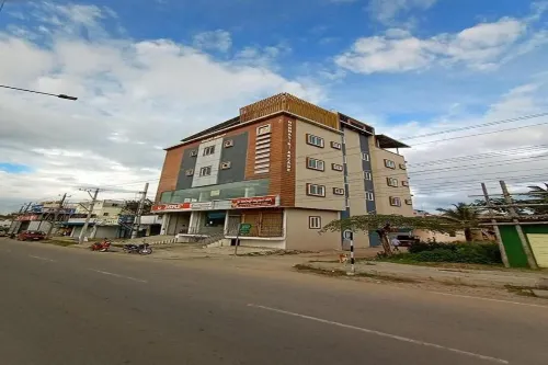 Honnnasiri Residency Hotels in Shimoga
