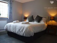 The Dog & Crook Hotels in Test Valley District