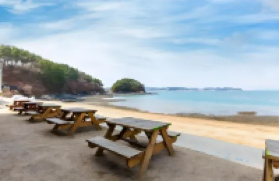 大阜島海濱泳池別墅飯店