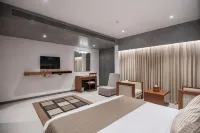 Hotel Niya Regency Hotels in Thrissur