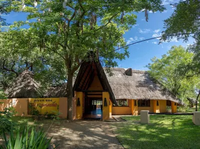 Maramba River Lodge Hoteles cerca de Puente de las Cataratas Victoria