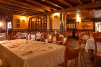 Hotel Principe Hotels in Тулуа