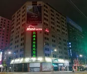 Modern Plaza Hotel Hotell i Dashu District