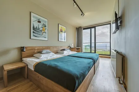 クアドルム スキー & ヨガ リゾート