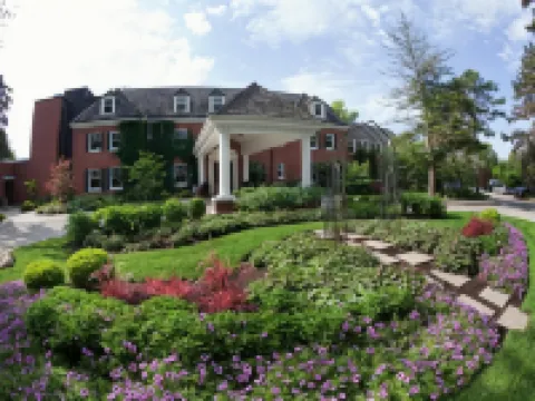 Ivey Spencer Leadership Centre Hotels in der Nähe von Banting House National Historic Site