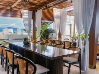 Azzurro Hotel Hotels near MarQuee Mall