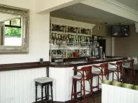 The Whittington and Cat - bar