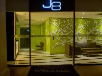 J8 Hotel Hotels near Tekka Place