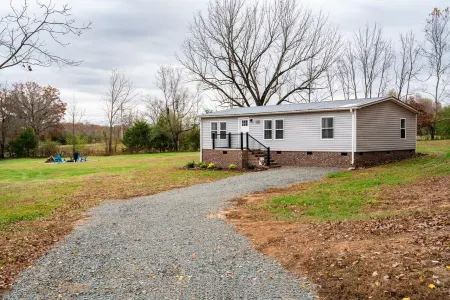 Cellar Creek Guest House5 Minutes from The Zoo Отели в г. Грант