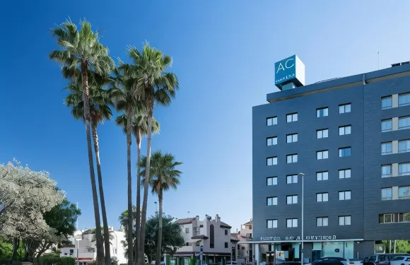 阿爾赫西拉斯AC酒店