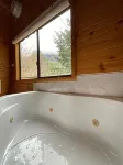 Silver Ridge Retreat - Hot Tub