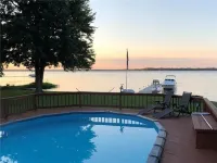 Lake Front House with Pool and Hot Tub and Game Room