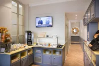 A l'Hôtel des Roys - Bữa sáng