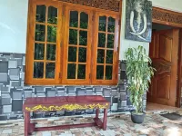 New Toropi Homestay - Pensionaatit