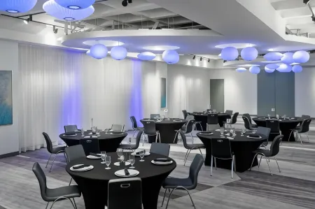 Aloft Orlando Downtown Отели рядом с достопримечательностью «Thornton Park»