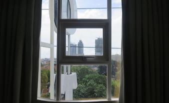 S Hotel & Residences