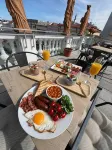 Hotel U Zlatého Kohouta - Завтрак