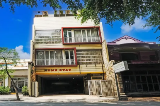 โรงแรม โอ ซิมโฟนี โฮมสเตย์ ตโลโกมาส โรงแรมใน