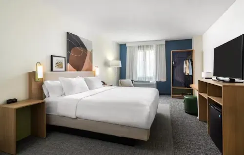 Spark by Hilton Abingdon I-81 Near Fairgrounds