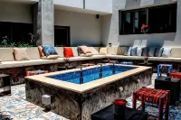 Urbano Hotel