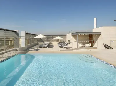 일루니온 바르셀로나  호텔