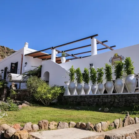 Quartara Boutique Hotel