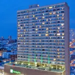 Holiday Inn San Francisco-Golden Gateway Hotels near Haight Street