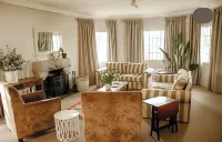 Elgin Guest House