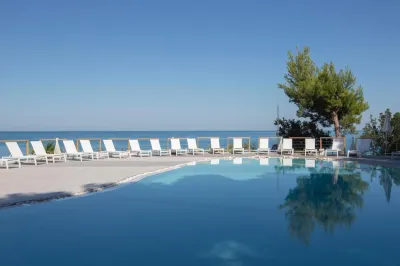 AH Premium Baia dei Faraglioni Hotel in zona Baia Di Mattinatella